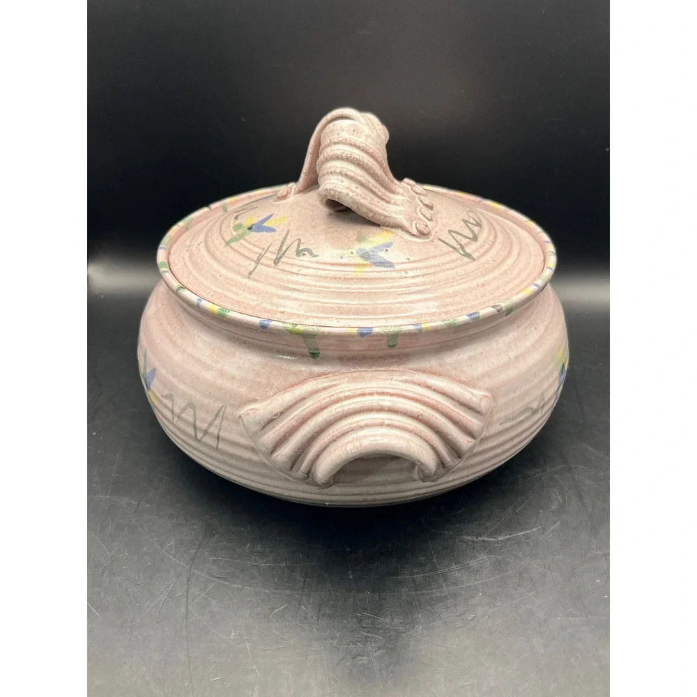 Vtg. Clay Pottery Studio Art Casserole Dish w/‎ Lid Hand Painted 11x9x6